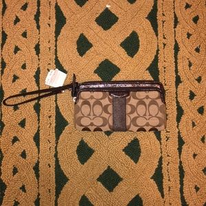 NWT Coach wallet/wristlet